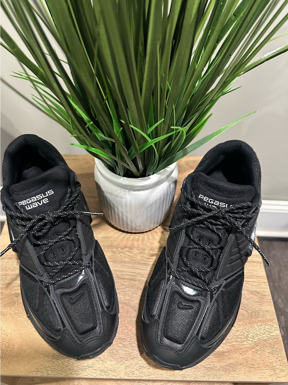 Nike Pegasus Wave Men's Athletic Shoes Black